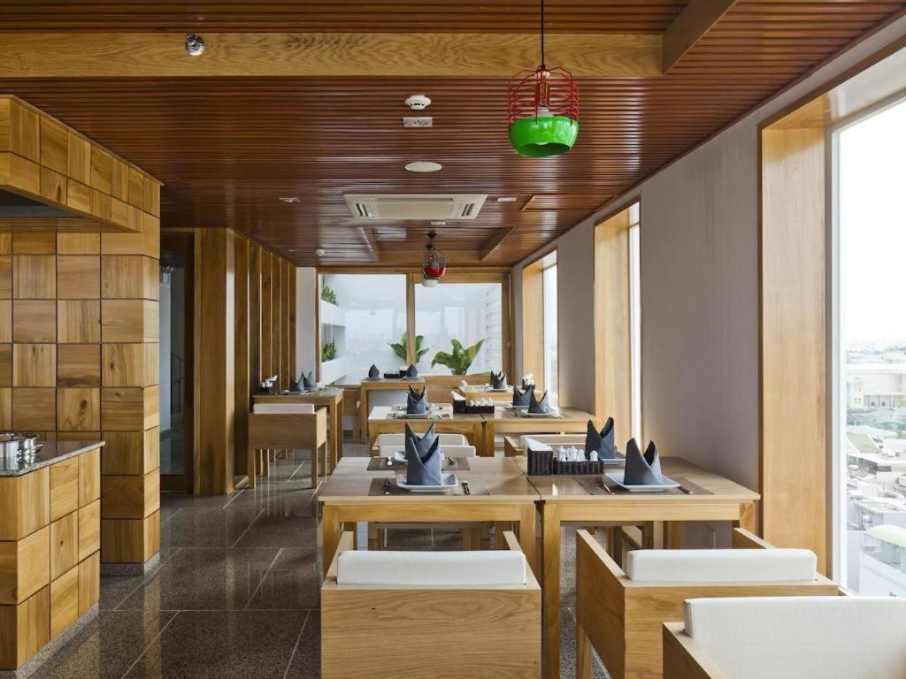 Golden Holiday Hotel Nha Trang Dış mekan fotoğraf