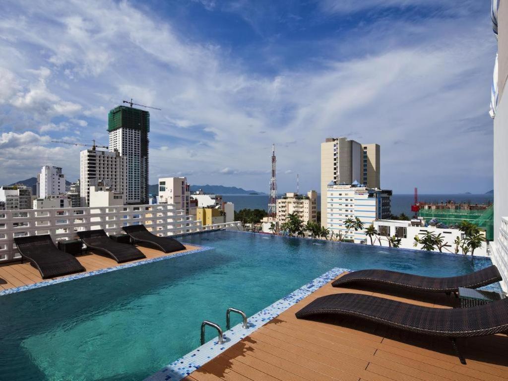 Golden Holiday Hotel Nha Trang Dış mekan fotoğraf