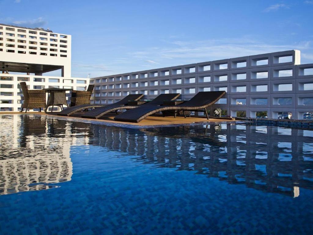 Golden Holiday Hotel Nha Trang Dış mekan fotoğraf