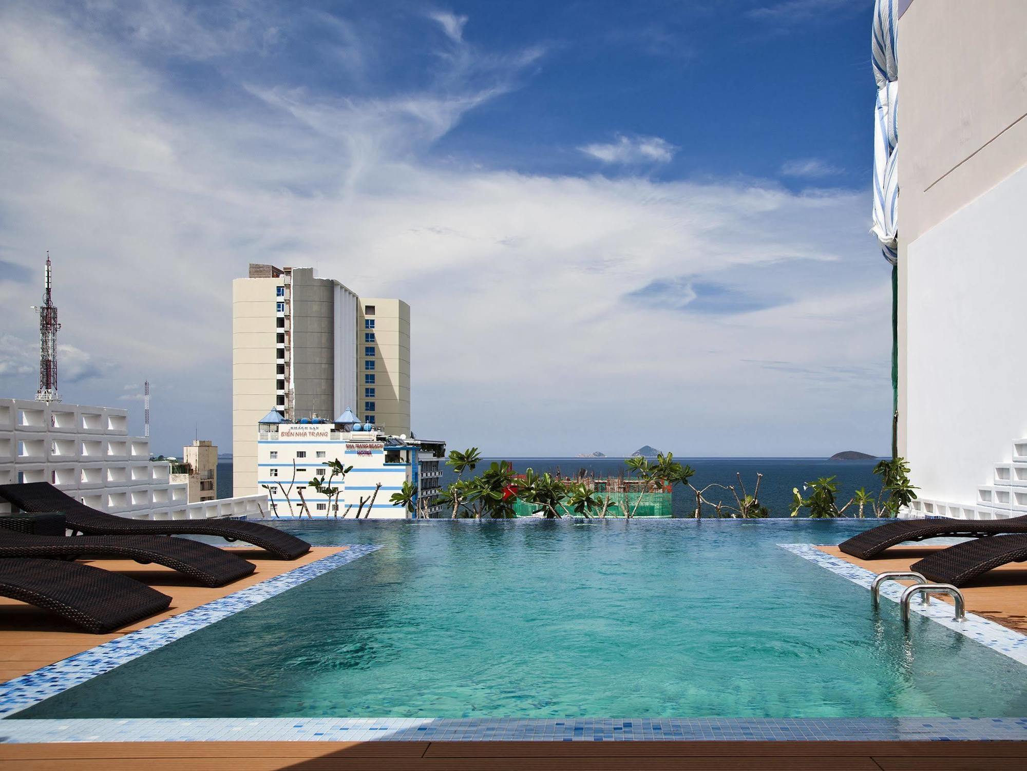 Golden Holiday Hotel Nha Trang Dış mekan fotoğraf